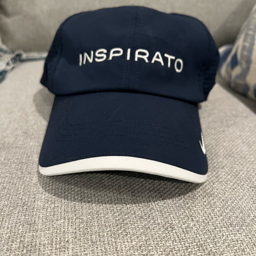 NWT Nike Navy Blue hat UNISEX